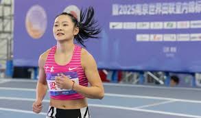 门俱乐部时